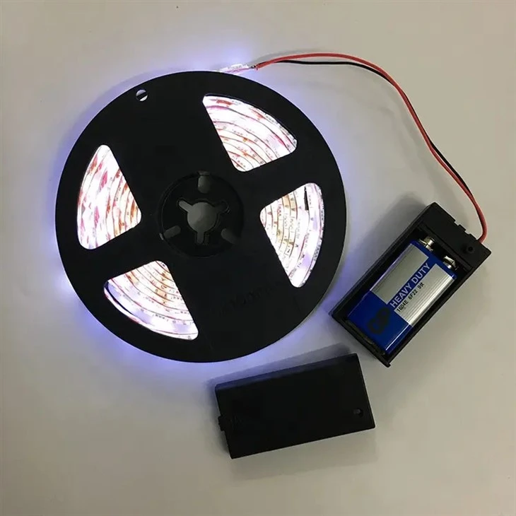 פנסי Led Strip המופעלים באמצעות סוללה