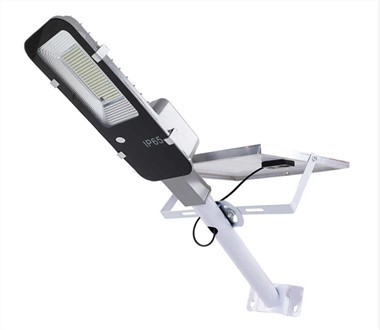 100 Watt Solar Street Light