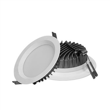 LED Downlight 6 אינץ'