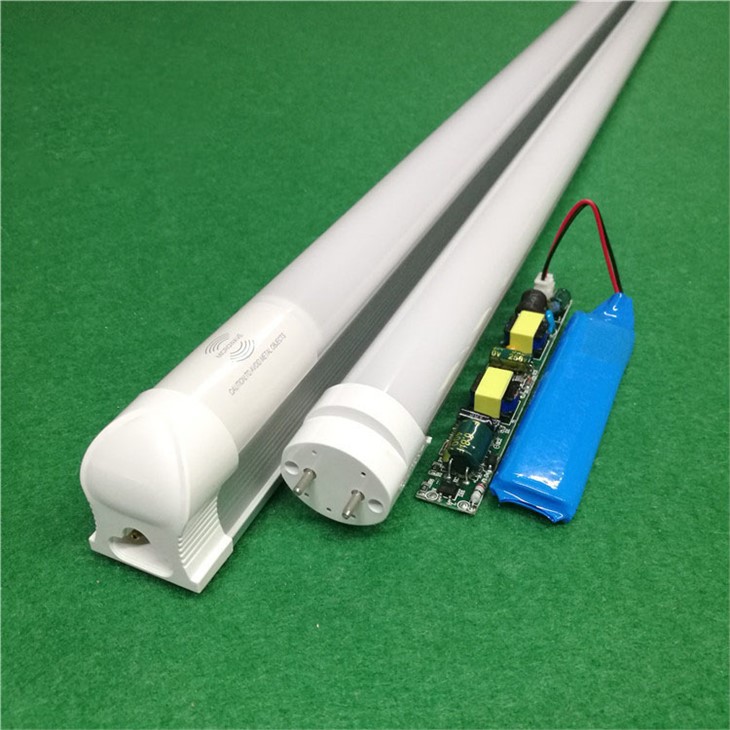 T8 Tube Light With Rechargeable Battery Backup